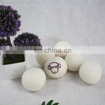 New design china supplier wholesale white 7cm wool ball