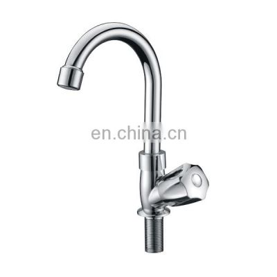 Easy Installation Factory whole sale polishing kitchen sink faucet with black plastic spray