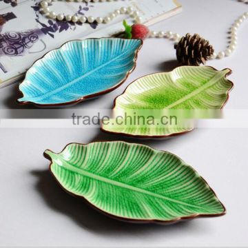 Beautiful crackled glazed areca leaf ceramic dinner plate