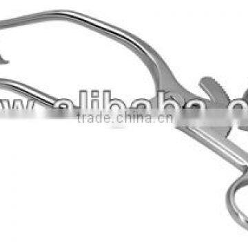 Self Retaining Retractor