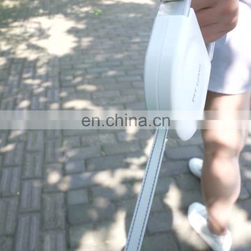 Wholesale new fashion outdoor foldable handle automatic retractable dog leash