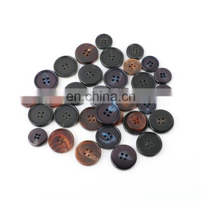 Hot wholesale Dyeing Colorful Customized 4 Hole Button Horn For Shirt