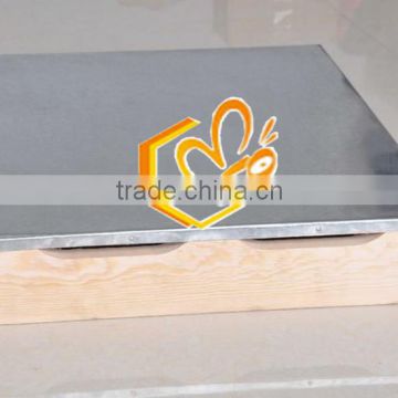 Cheapest bee hive with metal roof bee hive box from China beekeeping factory