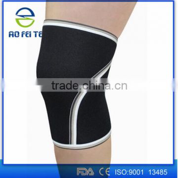 Best Compression Knee Sleeve | 7mm Neoprene Knee Wrap | Best Joint Support for Powerlifting