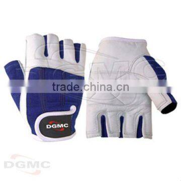 Gym fitness woman gloves