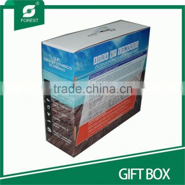 CUSTOM PRINTING PAPER GIFT BOX WITH PLASTIC HANDLE                        
                                                Quality Choice
