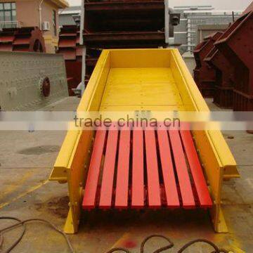 2014 Electro-magnetic Vibrating Feeder