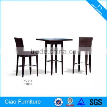 Aluminum Holder Protect Two Seaters Dining Table