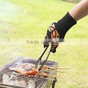 100% fire proof Premium Grill gloves for grilling heat up to 250 degrees