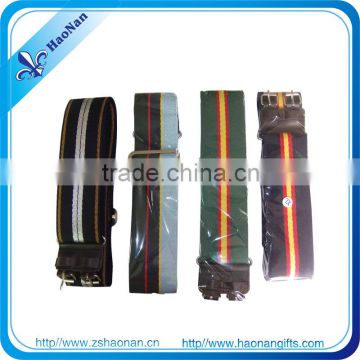 Variety of colours and choices of luggage strap