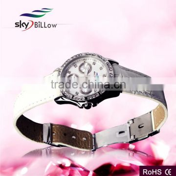 Newest special designing quartz wrist watch with genuine leather band