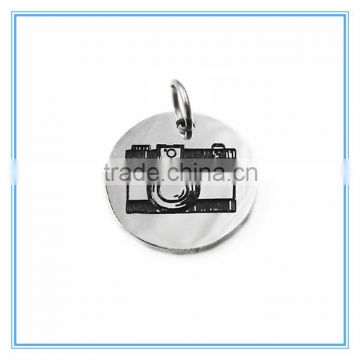 Unique design camera stainless steel charm pendant                        
                                                                                Supplier's Choice