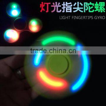 2017 Best selling fast bearings ball light hand spinner, lighting fidget hand spinner toy