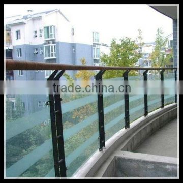 Secure glass railing for balcony