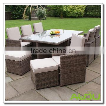 Rattan Large Winchester Cube Set With Footstools