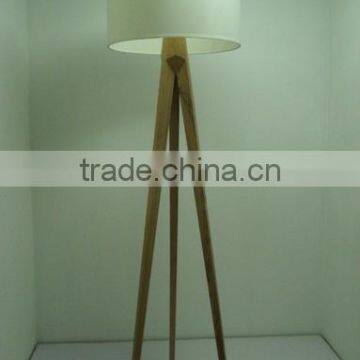 Modern bedroom new design wooden led floor lamp