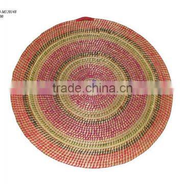 round seagrass placemat