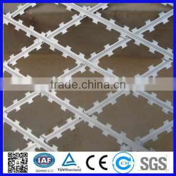 Whoslesale hot dipped galvanized barbed wire for sale