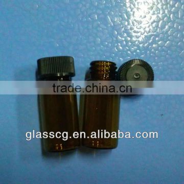 small amber glass bottles with screw cap