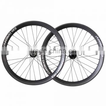 2015 new design carbon fat bike wheelset UD matt 26er 65mm width hookless double wall tubeless compatible