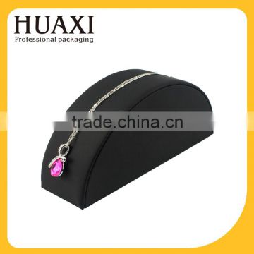 luxury necklace jewelry display stand for counter display