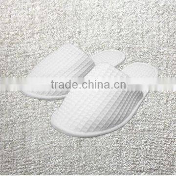 Men and Women,White Closed Toe Spa & Hotel Waffle Slippers
