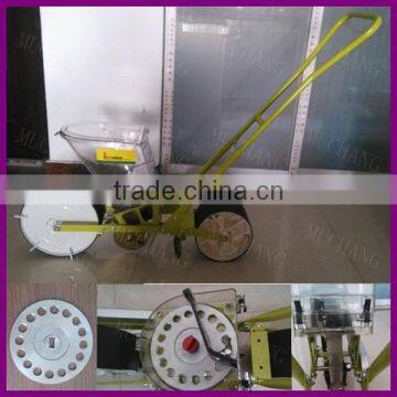 New design hand push corn seeder