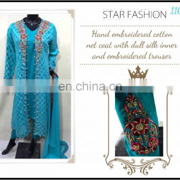 Latest elegant designer exclusive Pakistani Indian Salwaar Kameez