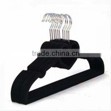 black plastic hanger for clothes, heart-shape hanger