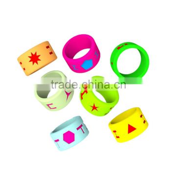 hot sales party/gift colorful silicone wedding ring customized wholesales                        
                                                Quality Choice