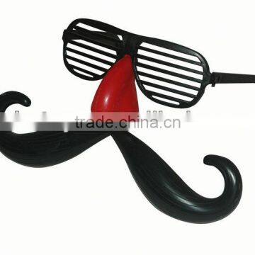 shutters glasses with nose and beard