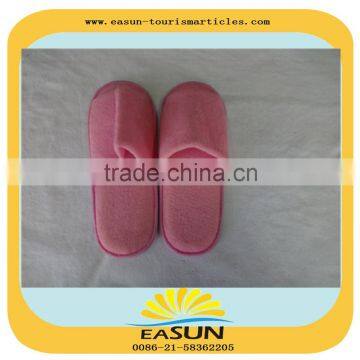 Polpular custom open toe five toes pink fluffy slippers for sale