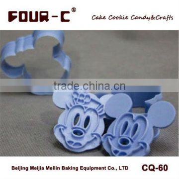 Plastic cartoon shaped biscuit cutters,high quality cookie tools