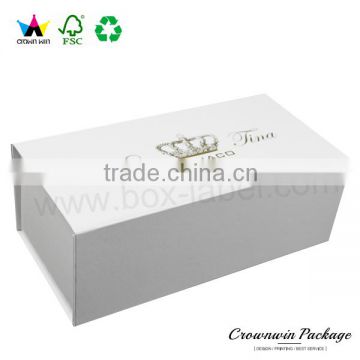 Linen Rigid White Magnetic Closure Gift Box