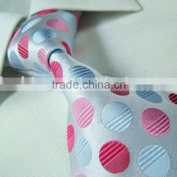 Silk woven necktie, Quality necktie