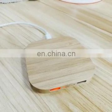 New 2019 trending product Fast Wireless Phone Cordless Charger Dock Station for Apple mobile phone Square wood charger