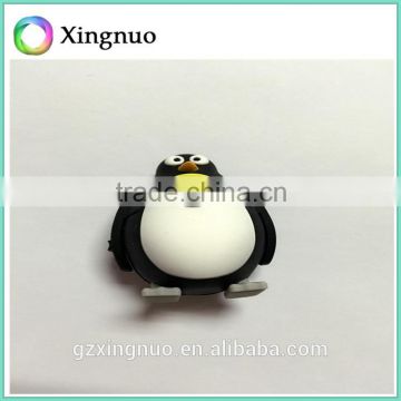 Lovely penguin shaped silicone material usb flash drive carry case