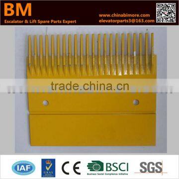 SLR266482,Escalator Comb Plate for 9500,205.4x181.36mm,Tooth Pitch 9.068,Hole Spacing 145,22T,Yellow,Left