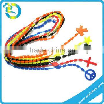 Wholesale Customized Colors Silicone fashion promotion necklace
