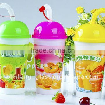 Plastic cup with straw - 650ml