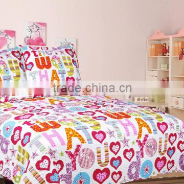 2015 High quality kids quilt with heart shape printed on polyester quilt
