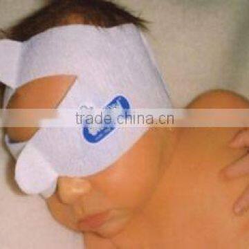 Infant phototherapy eye mask protector