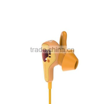 Odm nice sound wooden earphone with hook