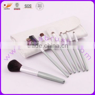 Popular Style & Unique Travel size Makeup Brush Set 7-piece with White Cosmetic Pouch