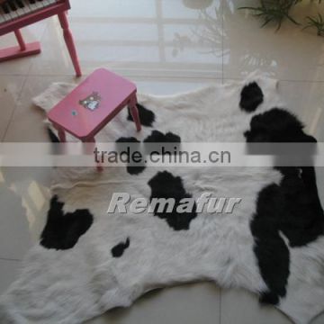 2014 Hot selling high quality cow skin rug in natural color