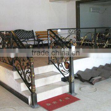 Top-selling welded decorative iron railings of wooden