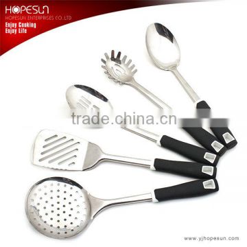 Eco-friendly professional kitchenware metal kitchen tools with black plastic handle