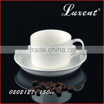 ceramic food safe and hard resistant glaze super white cup and saucer