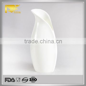 White gold rim ceramic vase, porcelain vase, vase vase for hotel