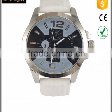 Top selling fashion vogue ladyes hand watch